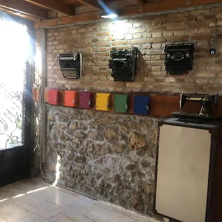 Tarihi Kaleici Muethis Lokasyon 2+1 Uygun Fiyat * Antalya