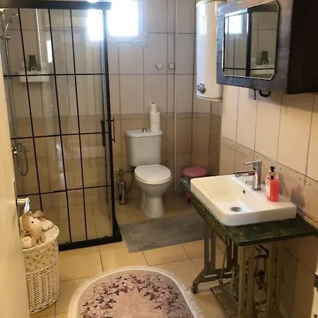 Tarihi Kaleici Muethis Lokasyon 2+1 Uygun Fiyat *