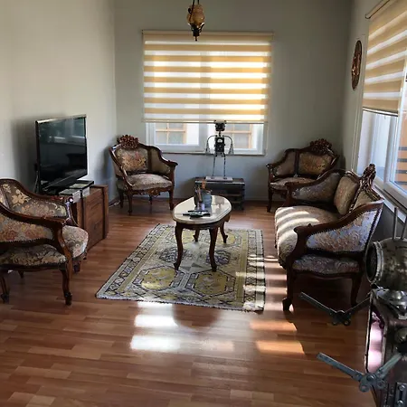 Apartment Tarihi Kaleici Muethis Lokasyon 2+1 Uygun Fiyat *