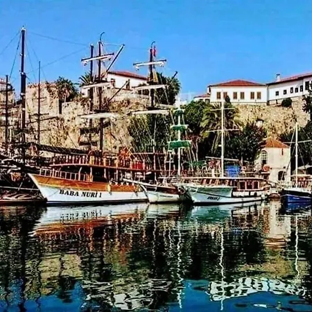 Apartment Tarihi Kaleici Muethis Lokasyon 2+1 Uygun Fiyat *